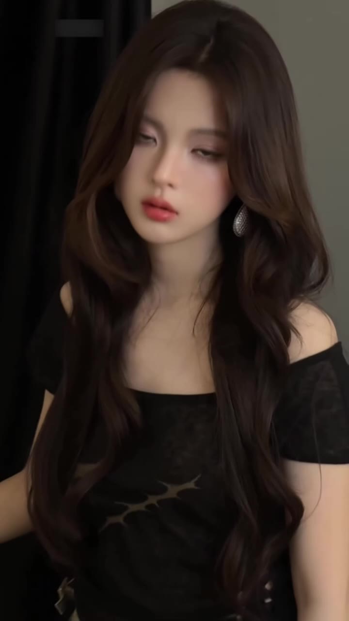 杨超越_人间锦鲤天然呆大胆小骚极致反差婊（PMV）-秘密图库